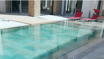 PISCINAS